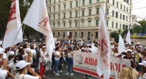 DSGA ricevuti dai vertici Miur, oltre 600 manifestano